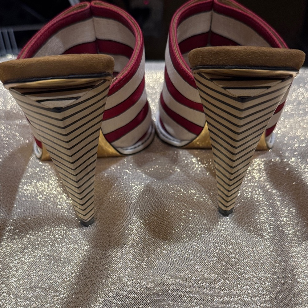 Fendi Red & Cream Striped Mules Size 38 - Picture 12 of 12